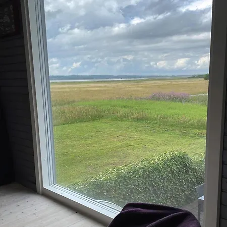 Ruhiges Mit Blick Auf Randers Fjord Ferienhaus *